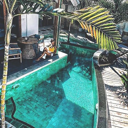 The White Key Luxury Villas Gili Trawangan Exterior photo